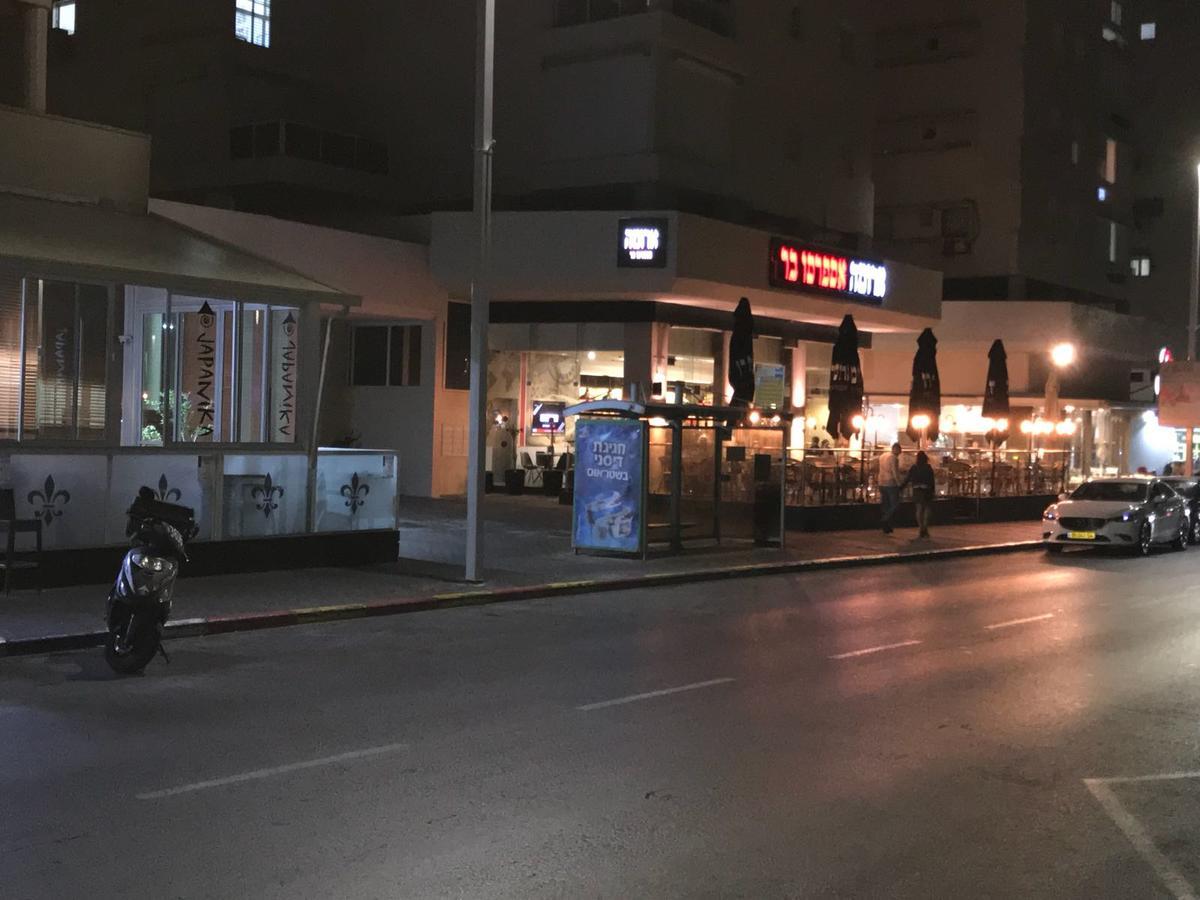 Spat Vip Apartment Bat Yam Esterno foto